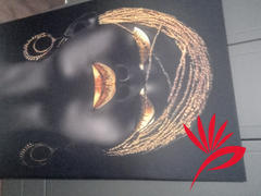 Cameradevis.ro Tablou canvas - Femeie africana cu parul de aur Review