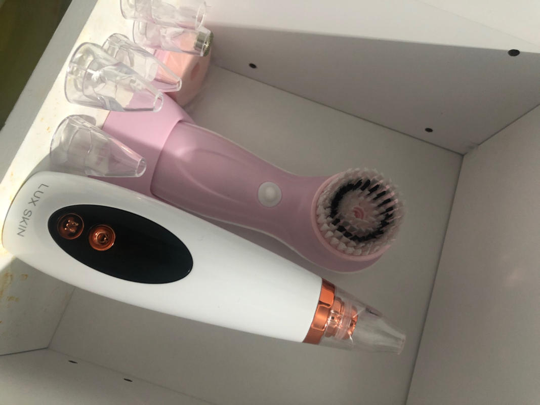LUX SKIN® Spin Cleansing Brush
