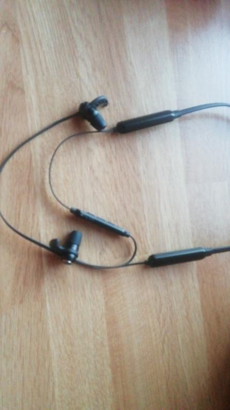 avantree bluetooth in ear neckband headphones