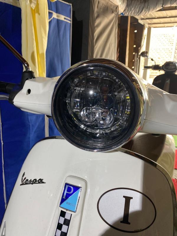 Vespa Sprint HogLight & Parker – HogLights Australia