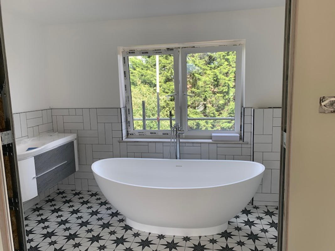 Black Star Patterned Tiles 25x25cm, Star Tile Floor Bathroom