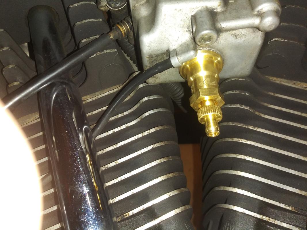 Fast Eddy Co. No. 35 Float Bowl Drain Valve for Mikuni Carburetors