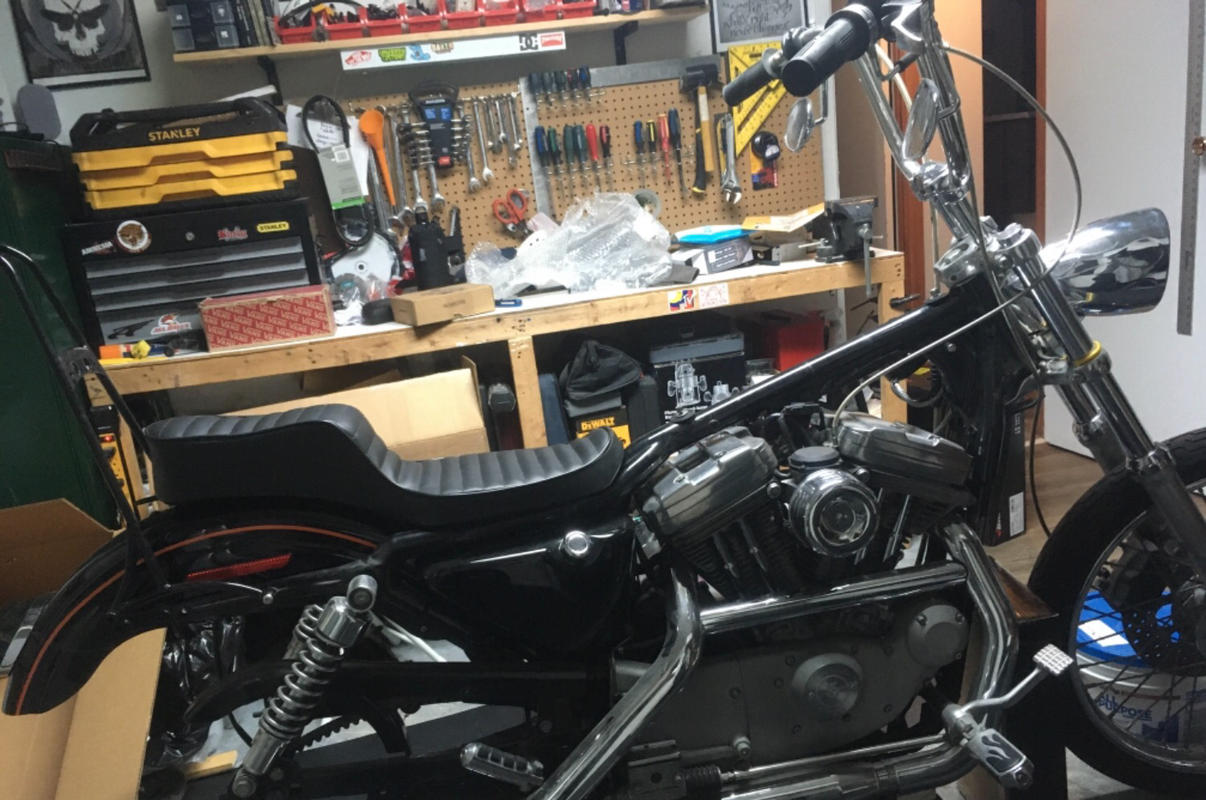 Sully's Customs Camel Back Seat Horizontal Pleated for 1982 2003