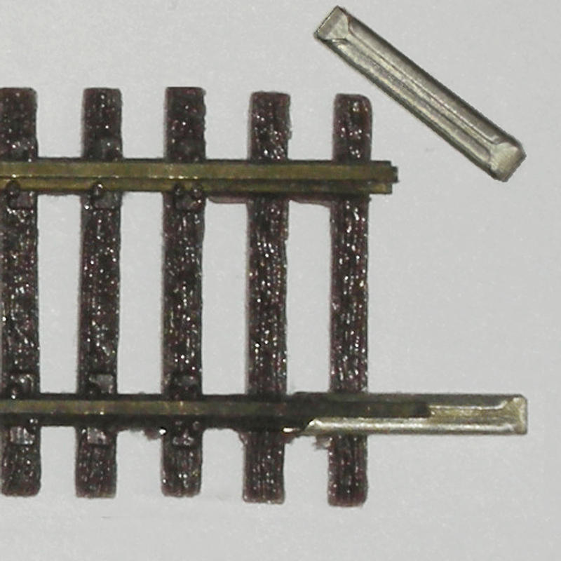 Atlas N Scale Code 55 'Metal Rail Joiners' Pieces Item #2090 WHOLE CARD 192 