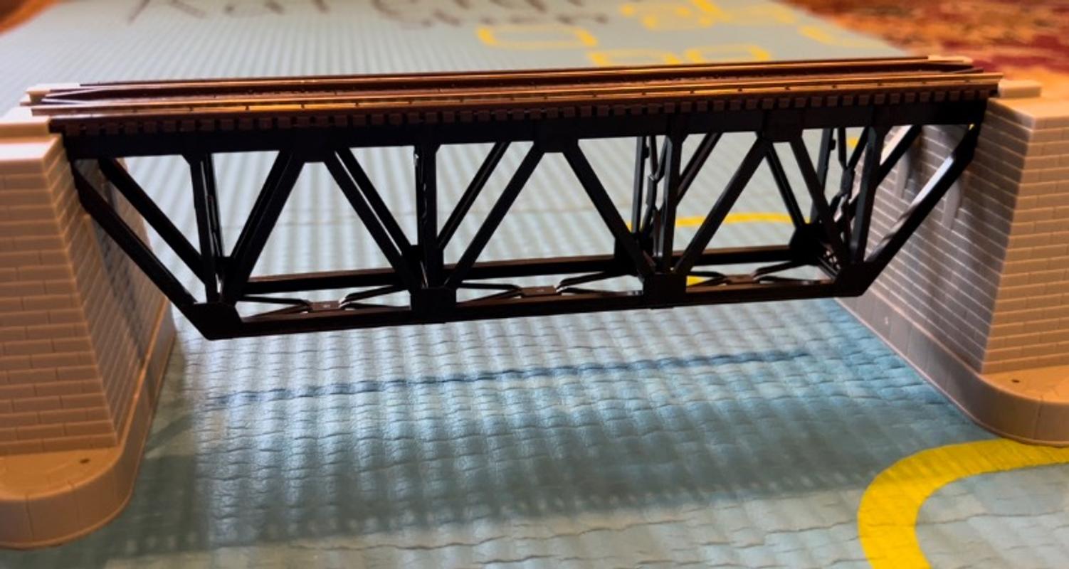 Atlas HO 591 Code 83 Deck Truss Bridge Kit | ModelTrainStuff.com