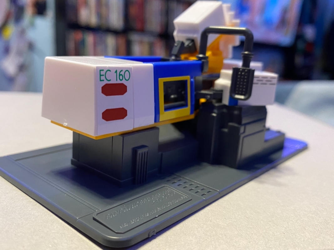 BANDAI HOBBY CENTER ORIGINAL INJECTION MACHINE 149984 USA Gundam Store