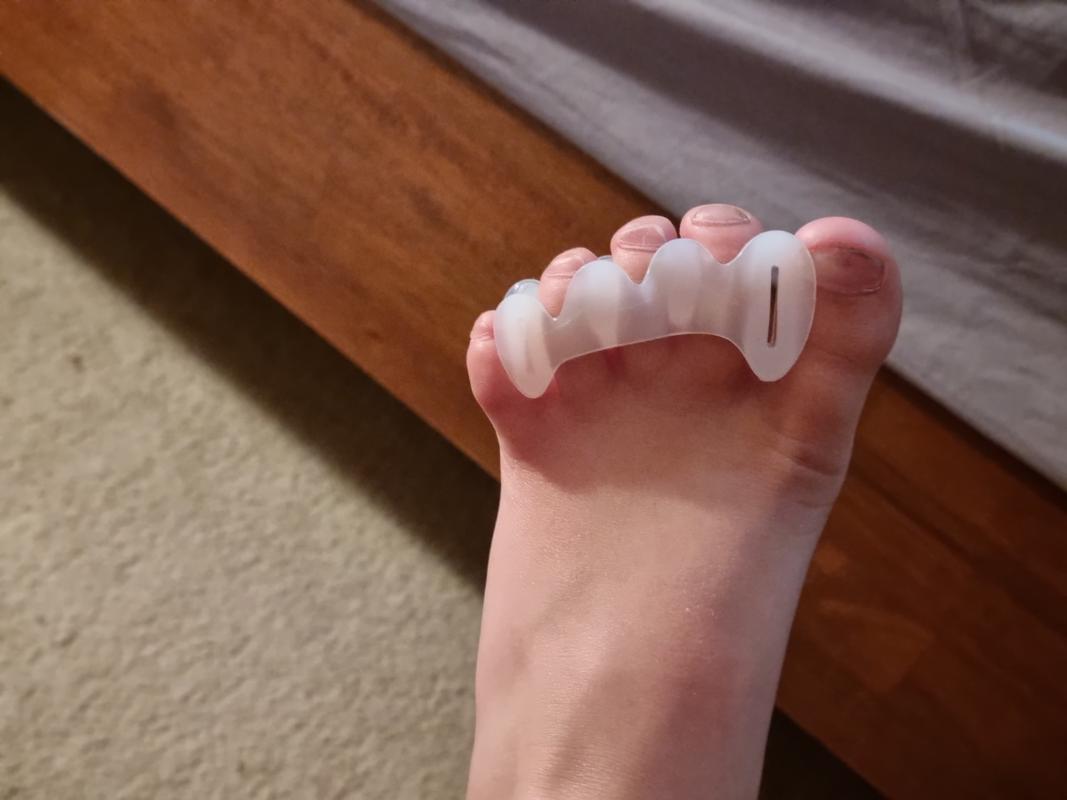 Correct Toes® Toe Spacers bprimal