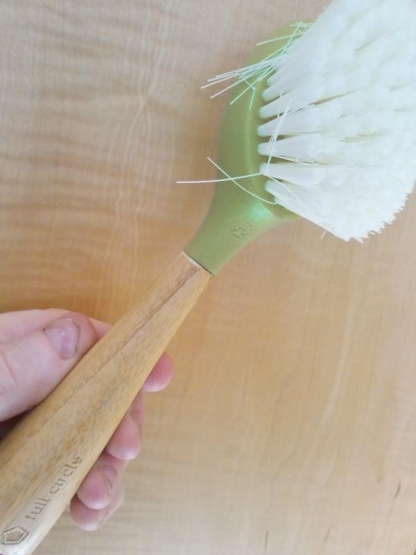 Full Circle Be Good Bamboo Dish Brush – Full Circle Home