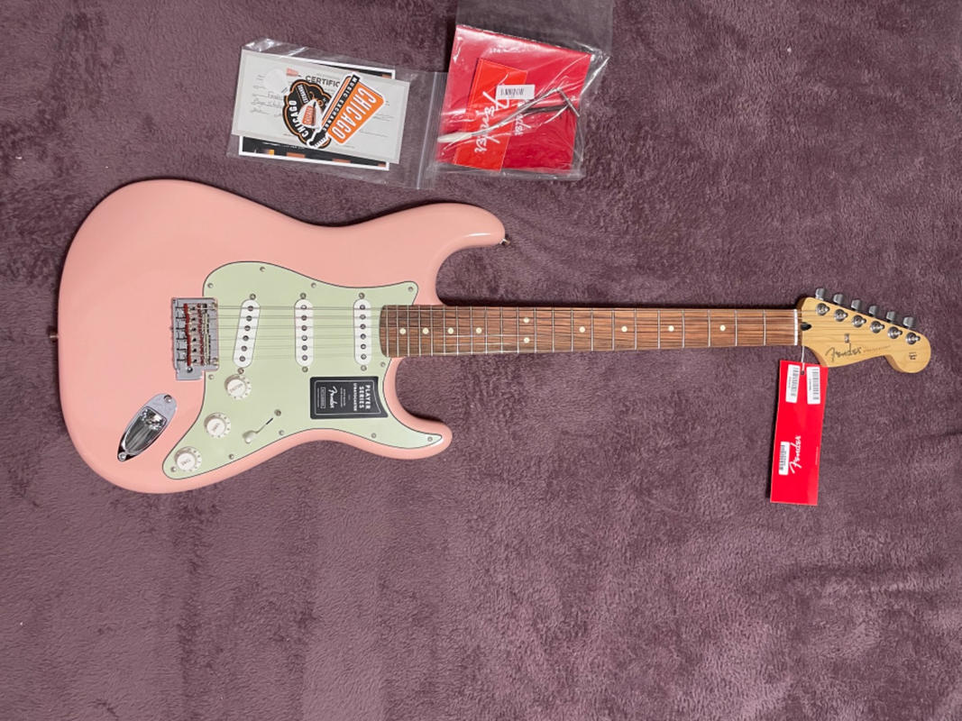Fender Player Stratocaster Shell Pink w/3Ply Mint Pickguard Chicago Music Exchange