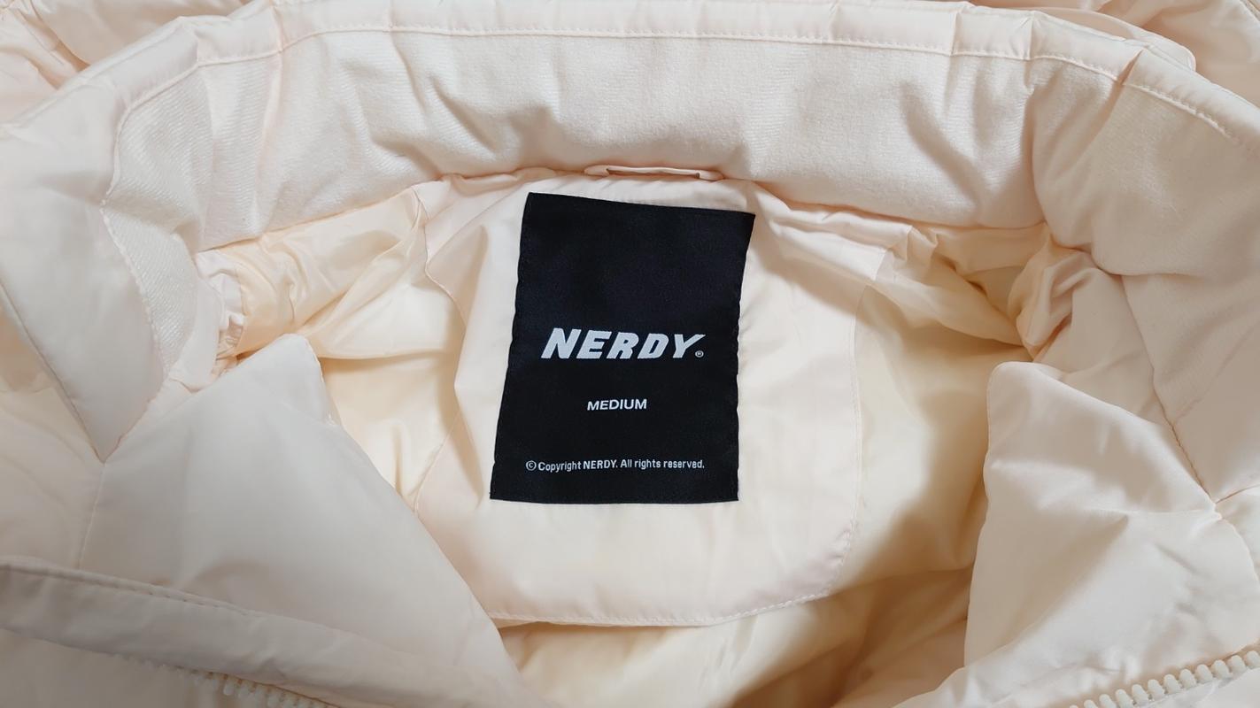 【セール】NERDY DNAモノグラムブロックロングダウンジャケット