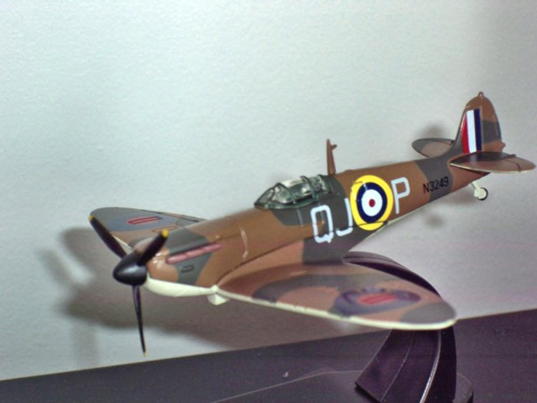 Spitfire MkI Supermarine 1:72 Scale Model Aircraft Oxford Diecast