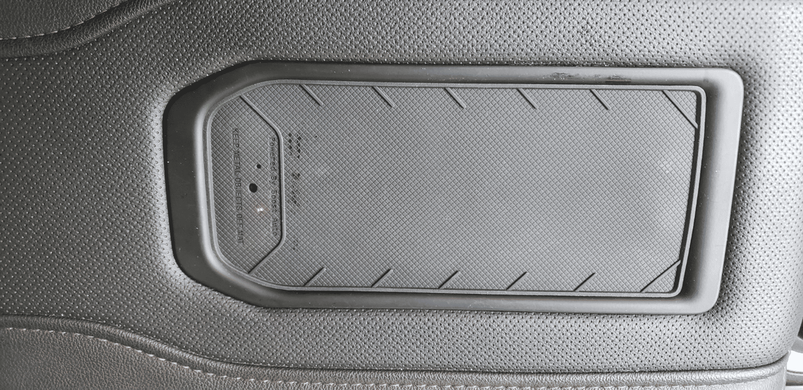 20192022 GM Wireless Phone Charging Kit for GM Trucks & SUV's Boost