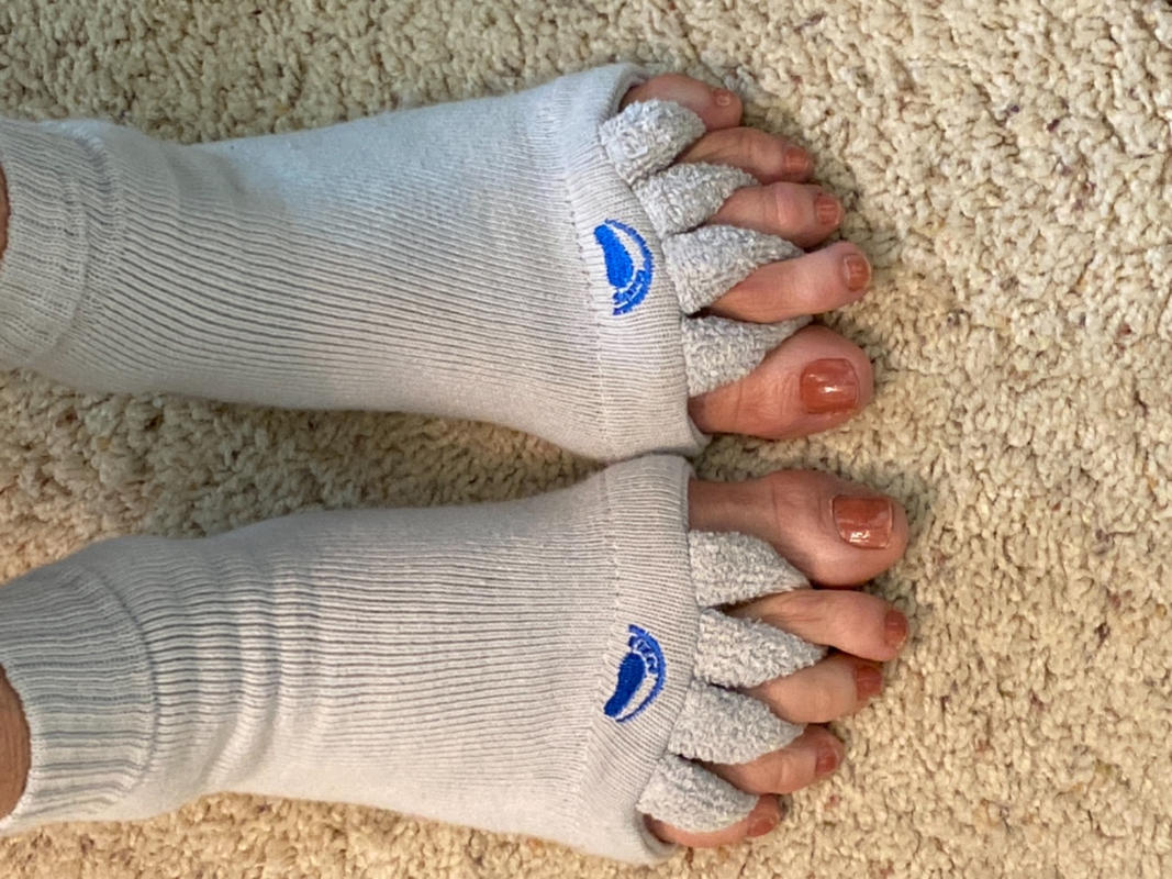 Bunion pain relief and prevention with Light Grey Foot Alignment Socks