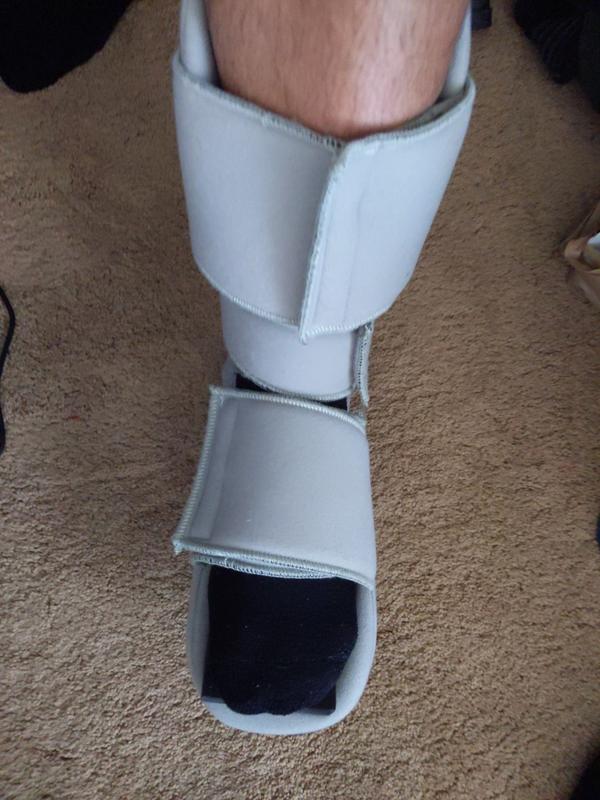 Soft Night Splint Plantar Fasciitis Sleeping Boot for Achilles Pain