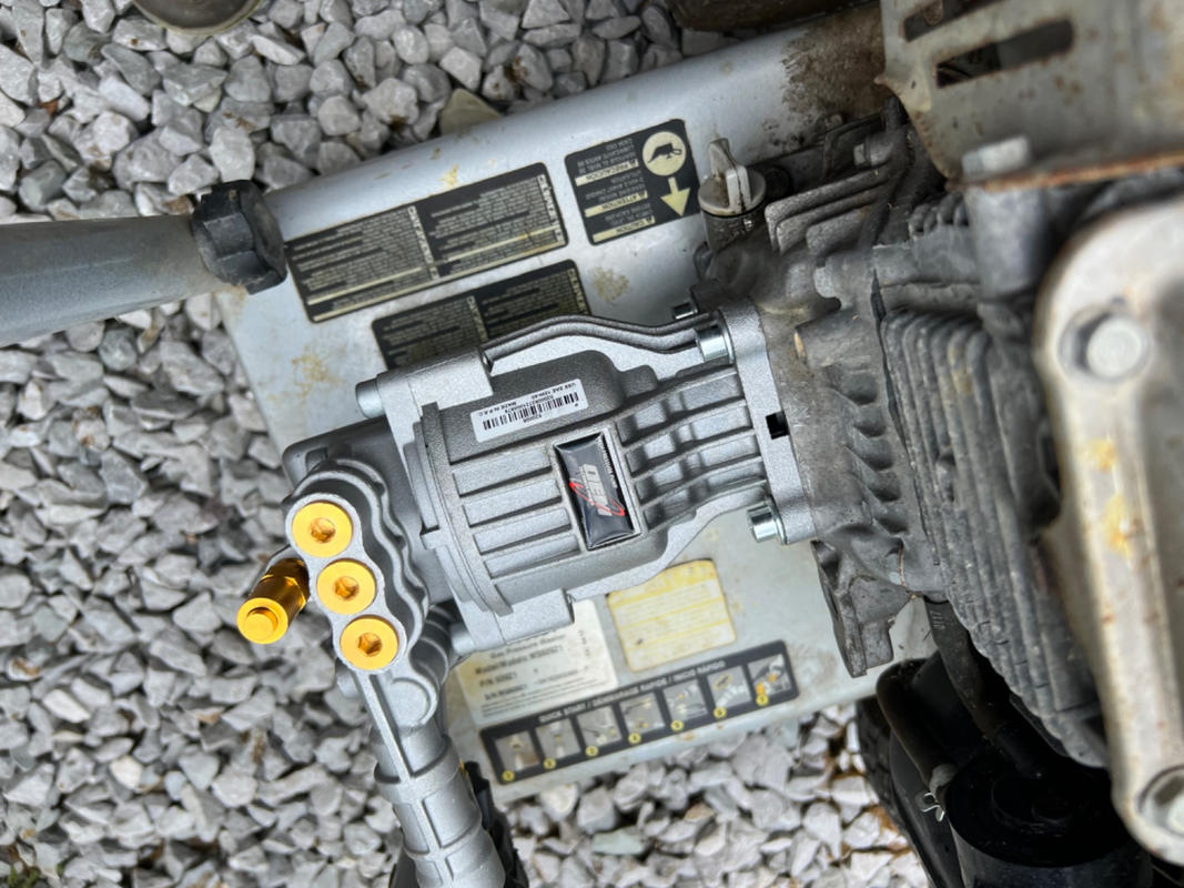 Simpson 90028 Pressure Washer Pump, Axial, 2.4GPM3300 PSI, 3400 RPM, 3