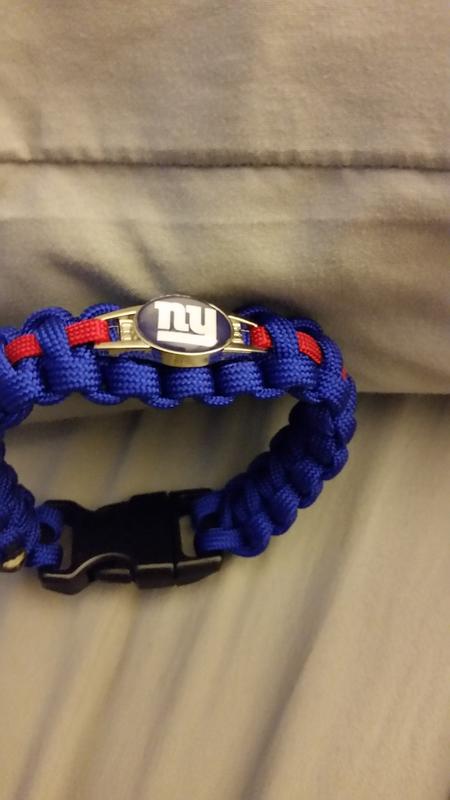 New York Giants Paracord Bracelet  Handmade By US Veterans - Handmade By  Heroes