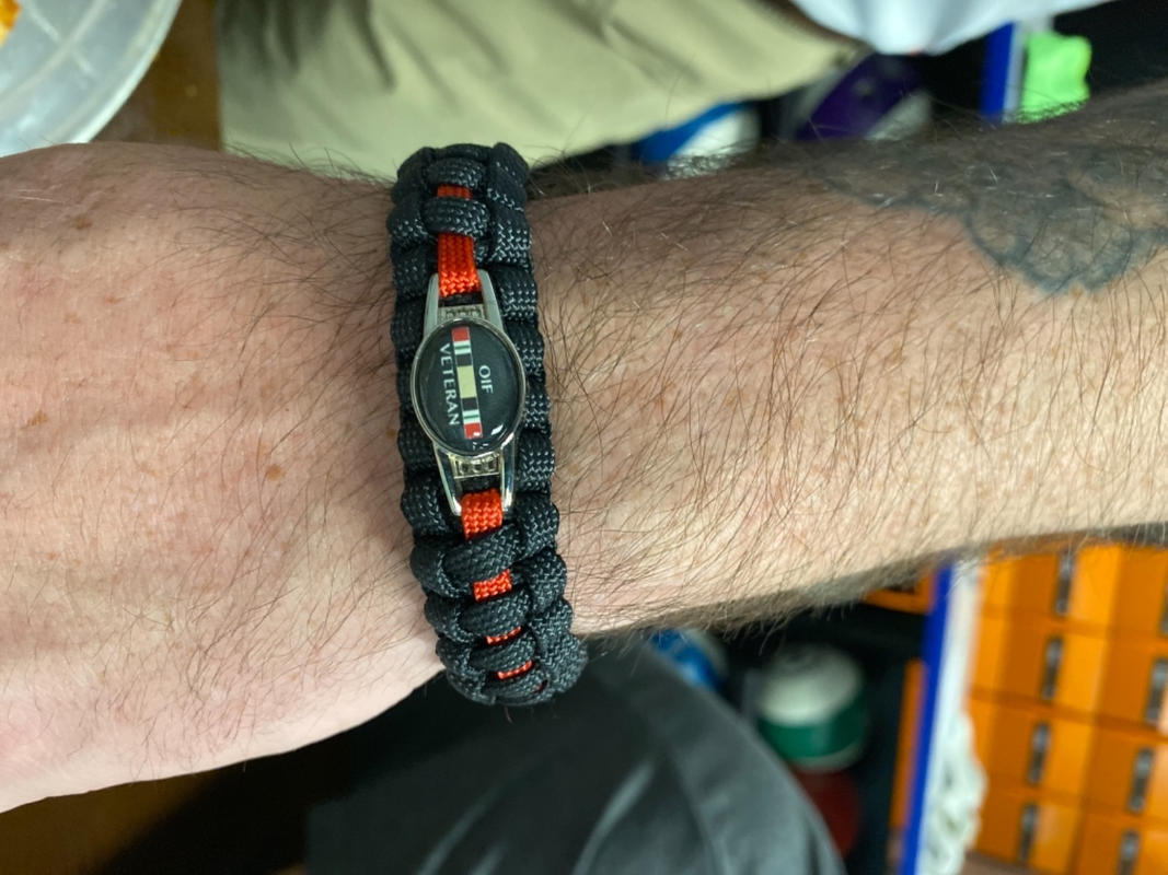 This Survival Paracord Bracelet Has A Knife and Fishing Kit  YouTube