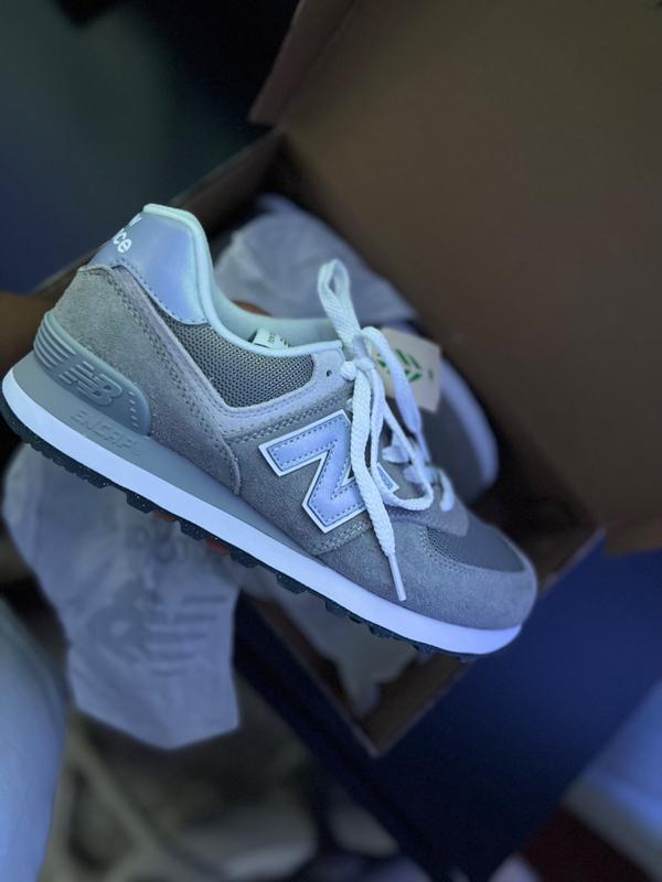 New balance women's 574 hotsell heathered elegance fashion sneaker