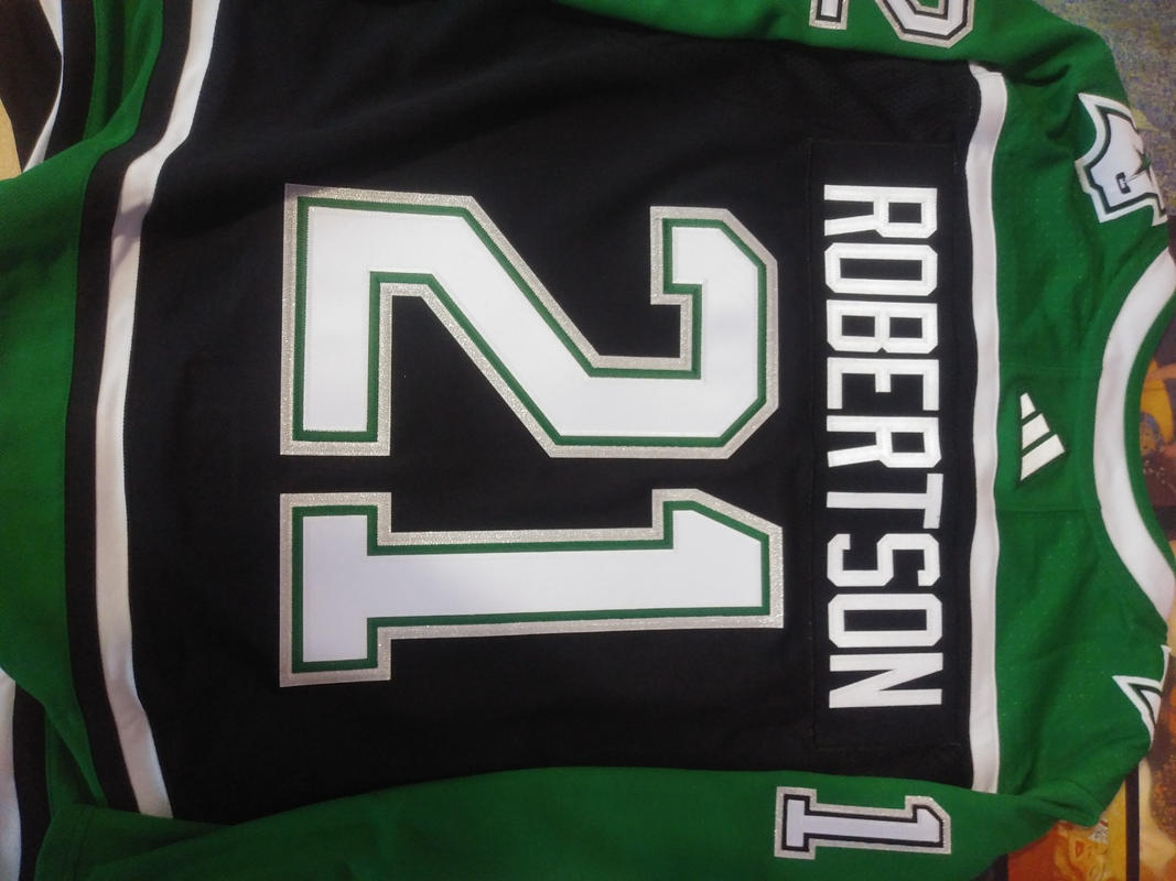 Jason Robertson Dallas Stars Autographed 2022-23 Reverse Retro Hockey Puck