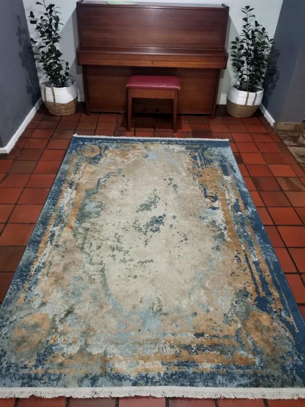 Artist Trans Blue Rug Kristal Carpets