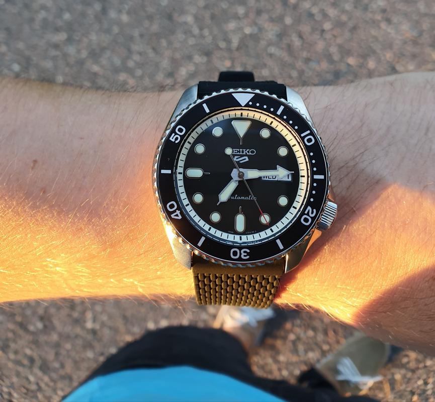 SEIKO 5 Sports Suits SRPD73K2 Automatic - Keskisen Kello Oy