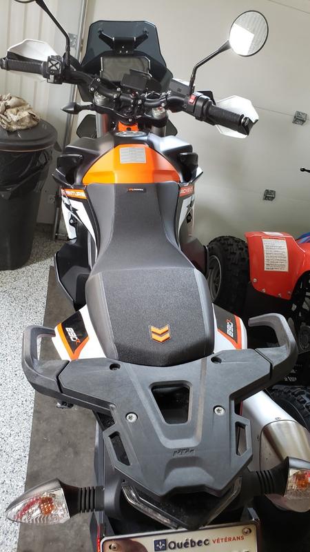 790 adventure r seat height