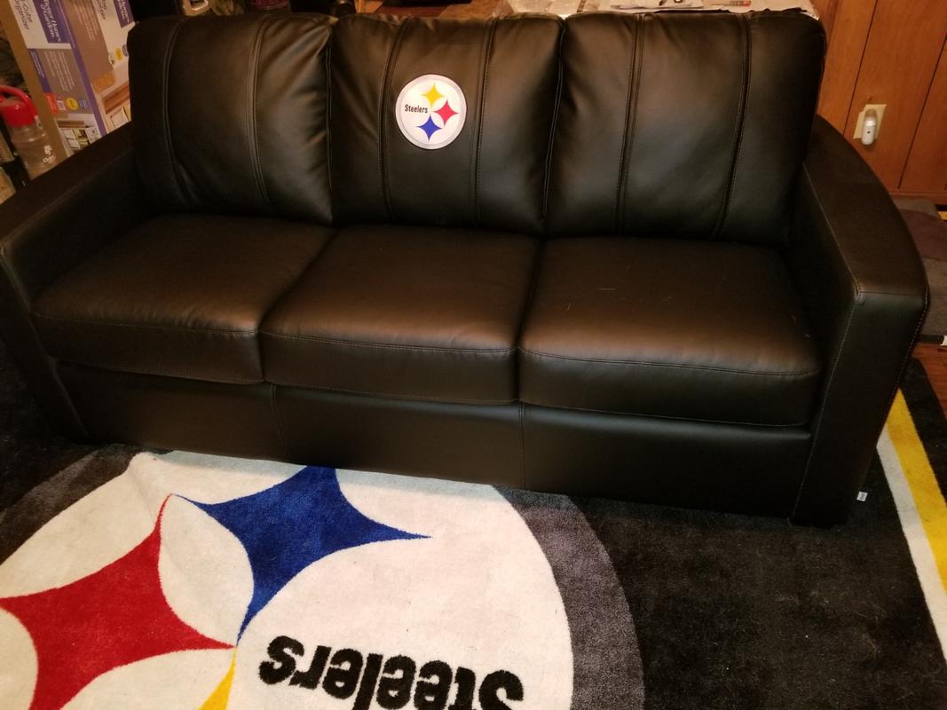 Silver Sofa with Cleveland Browns Primary Logo – Zipchair