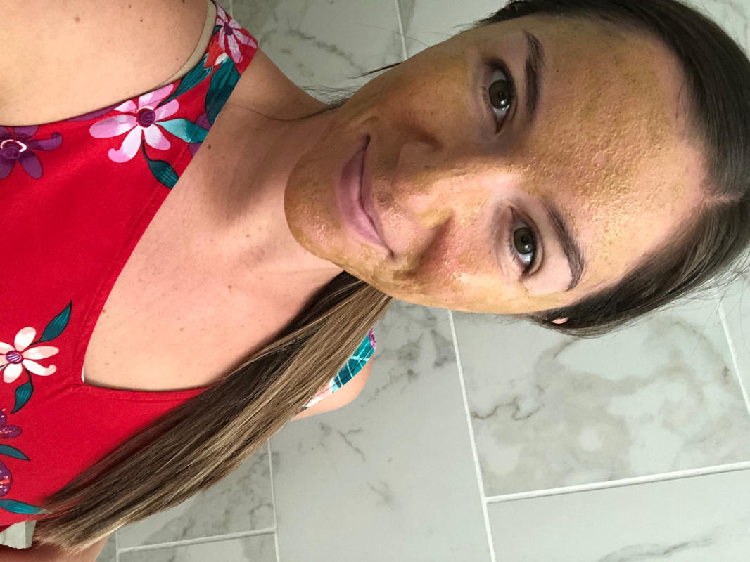 Clarifying Face Mask With Honey & Turmeric Primally Pure