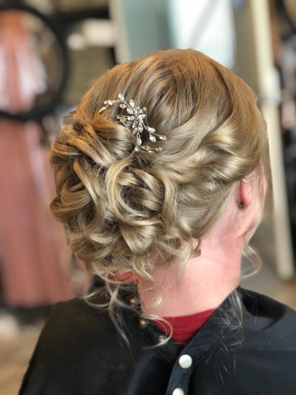 Jenna Crystal Hair Pin - Shop Bridal Headpieces | Dareth Colburn