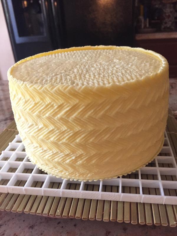 Supplier of cheesemaking supplies, cheese cultures, molds, lipase