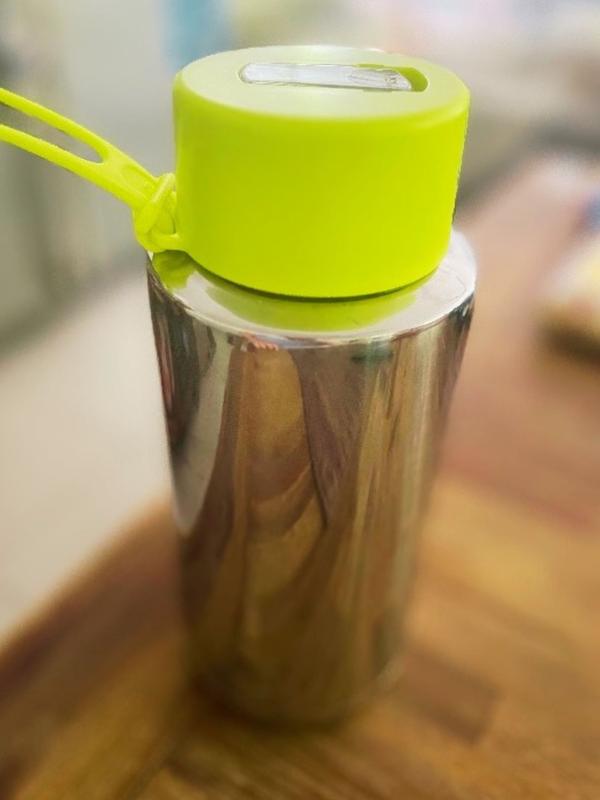 frank green Chrome Ceramic Reusable Water Bottle with Straw Lid, 34oz  Capacity (Chrome Silver - Neon Yellow Lid)