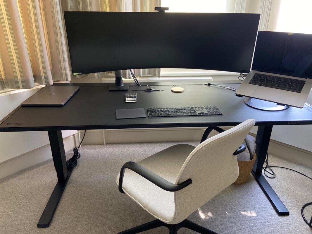 Secretlab MAGNUS Metal Desk Secretlab UK