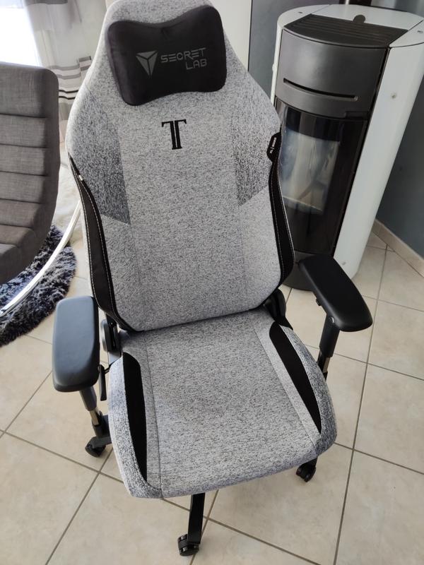 titan evo chair