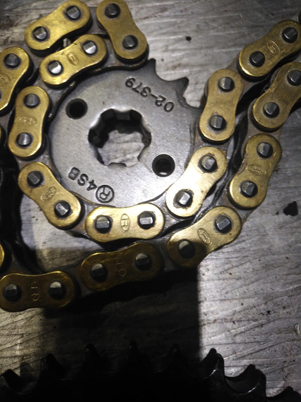 r15 chain sprocket price