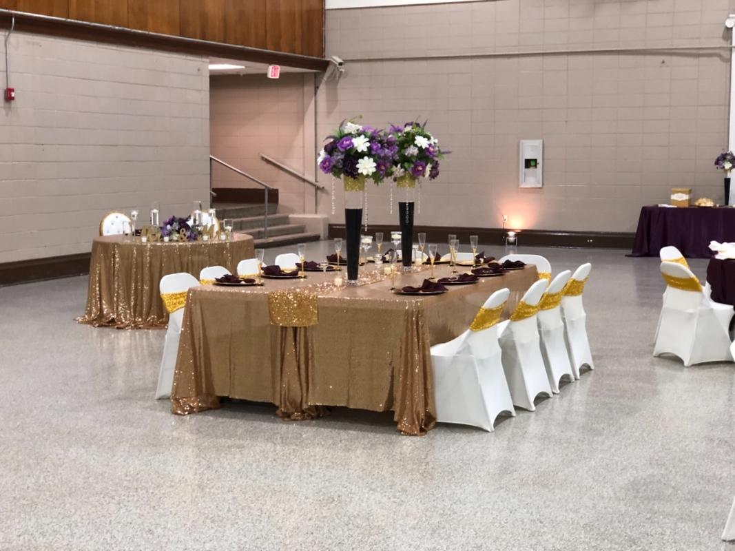 90"x132" Silver Premium Sequin Rectangle Tablecloth TableclothsFactory