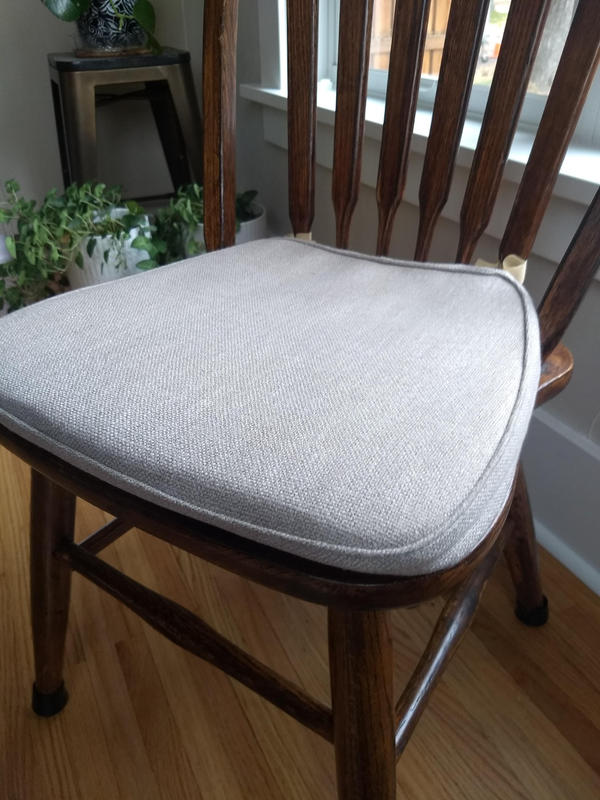Durable Non-Slip Soft Solid Round Shape Home Chair Cushion HB 