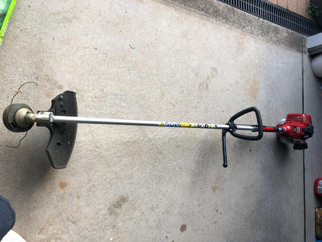 Shindaiwa T226S Line Trimmer and Brush Cutter GYC