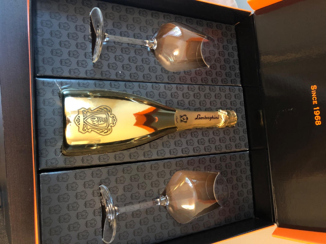 Lamborghini Gold Extra Dry Prosecco Gift Set | Del Mesa Liquor