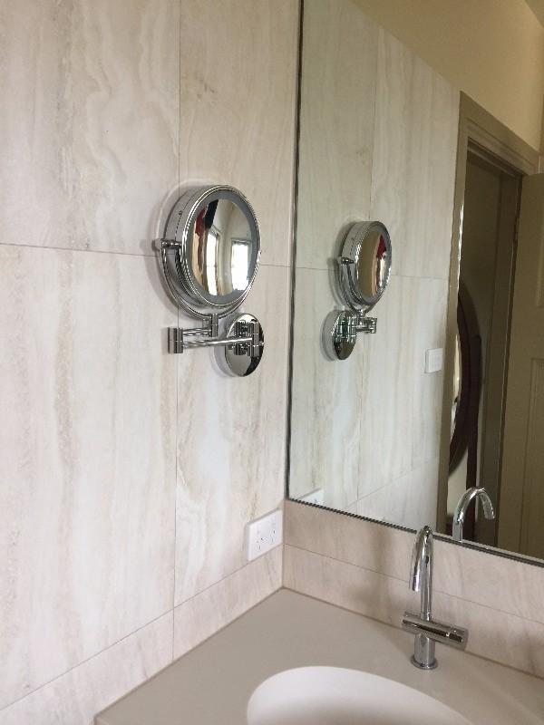 Shaving Mirror Ablaze Mirror with LED and 8x Magnification — SHINE