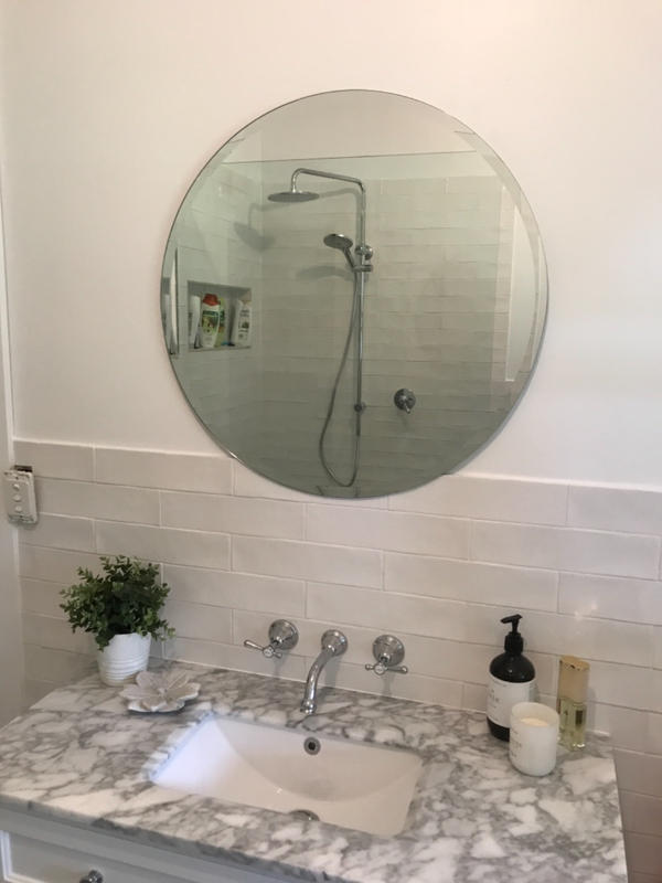 Builder Round Beveled Bathroom Mirror — SHINE MIRRORS AUSTRALIA