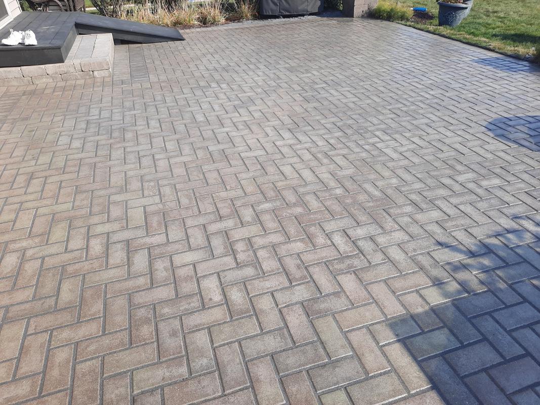 Black Diamond Coatings DOMINATOR LG+ Low Gloss Paver Sealer (Wet Look