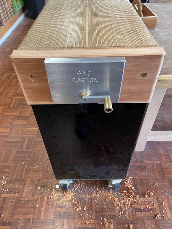 Bench Vice (Vise) - No racking – HNT Gordon & Co. Classic Planemakers ...