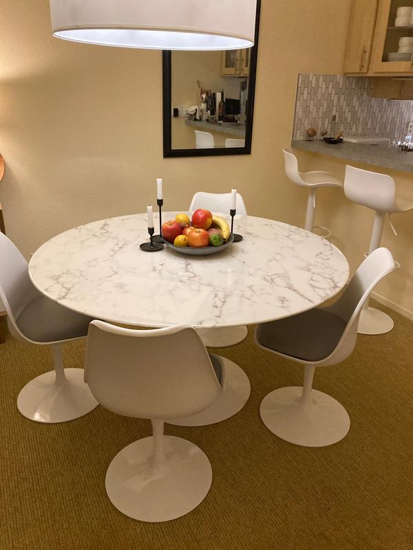Tulip Marble Dining Table 40" Round Modholic