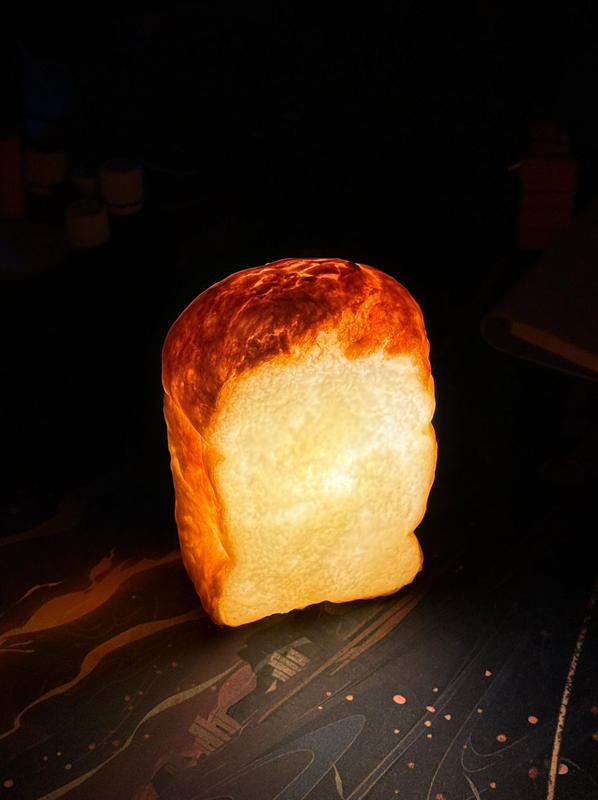 Pampshade Battery Powered Mountain Bread Lamp – Yukiko Morita