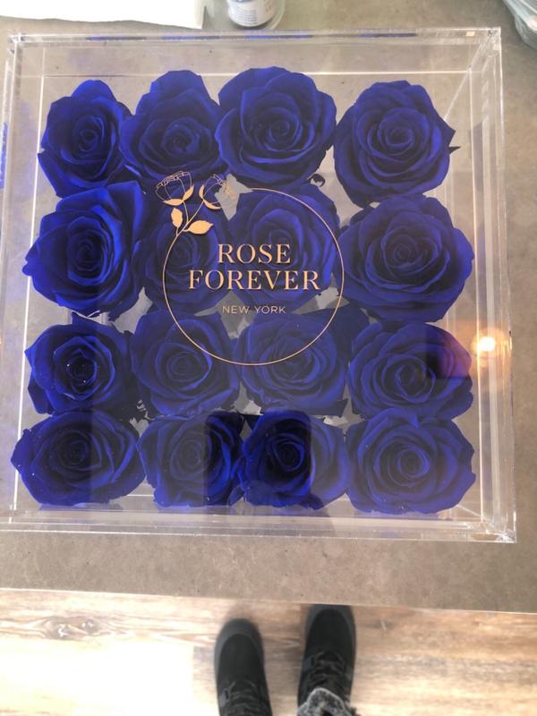 Silver Glitter Heart With Fresh Blue Roses – Flowers By Crystal