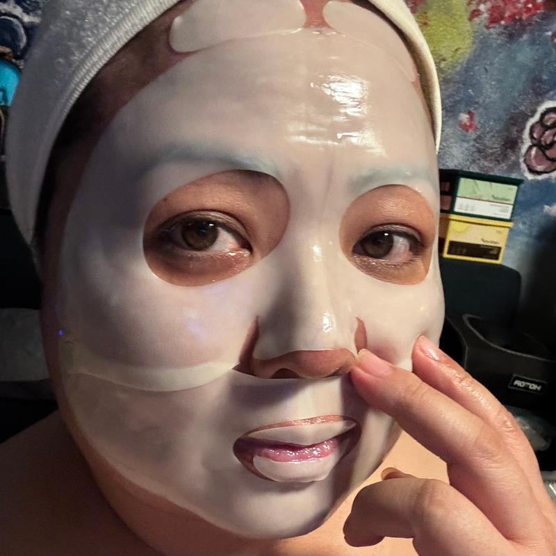 Kojic Acid Turmeric Gold Jelly Gel Mask – MEDICUBE US