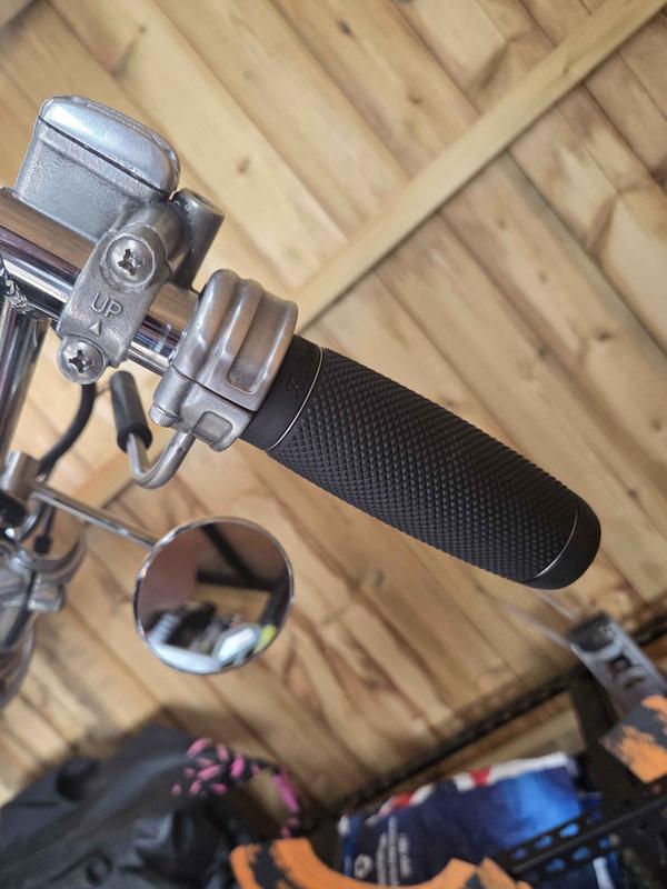 Biltwell Single Cable Cast Whiskey Throttle - Polished Aluminum