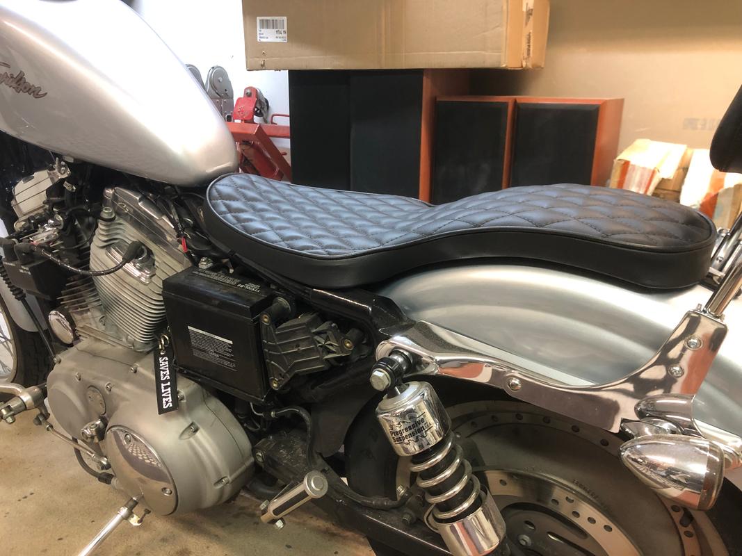 sully's 2 up sportster seat