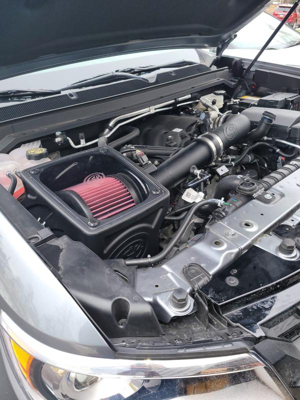 VOLANT 15753 Volant 09-12 Chevrolet Colorado 5.3 V8 Pro5 Closed Box Air Intake S