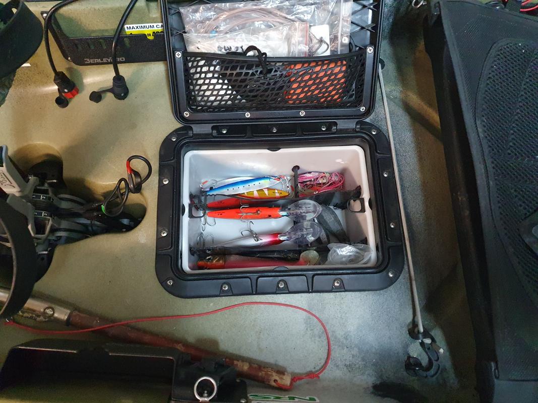 hobie outback sqaure hatch storage tackle box Rectangular Bucket Bro Hatch For kayaks Mirage Cat Pro Angler 12/14, Pro Angler 360 12/14, Fishing Gear Organization Dry Storage Easy Clean with Drain Holes : Sports & Outdoors in tackle box to your 8 Hobie Twist and Seal hatch Hobie H Rail Tackle Bin